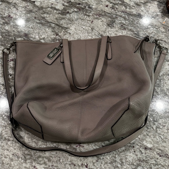 Authentic COACH crossbody/handle Satchel - Picture 1 of 4